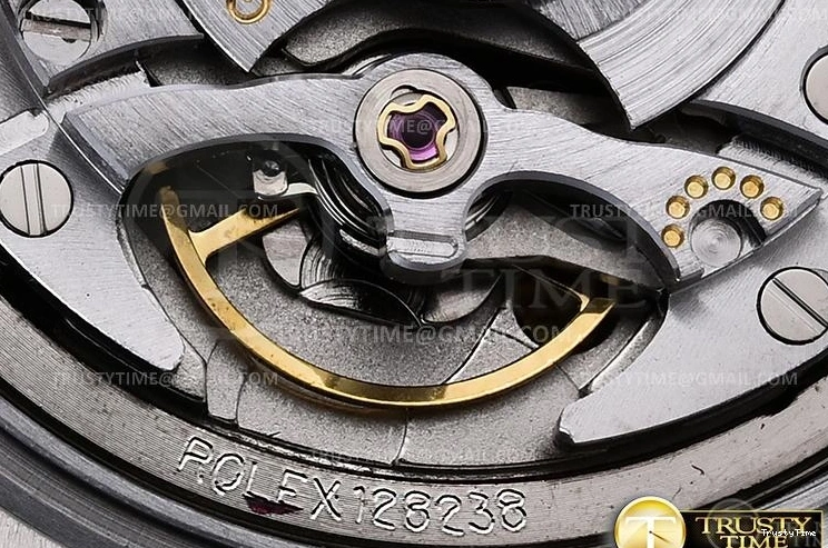 0812 Refined RDD0224H – DayDate 36mm 750